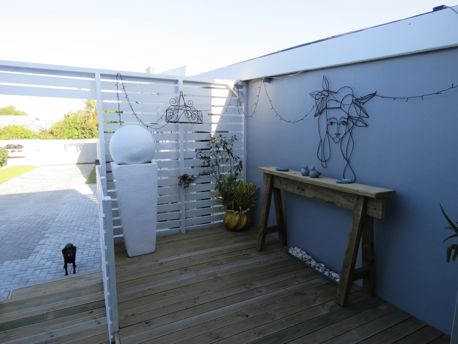 4 Bedroom Property for Sale in West Bank Eastern Cape